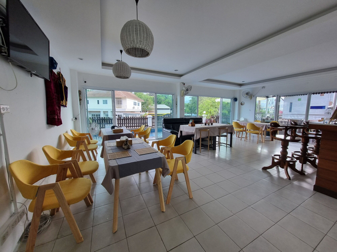 Food & Drinks 4, MM Hill Hotel, Ko Samui