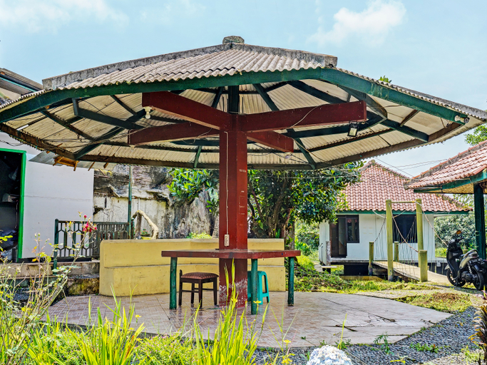 Food & Drinks, OYO 92431 Grand Bintang Guest House, Bandung