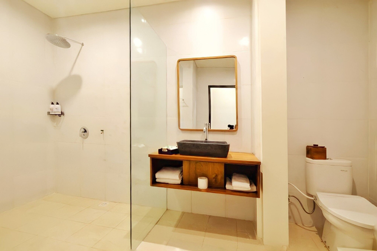 Bathroom 4, Villa & Hotel B52 Gili Air, Lombok