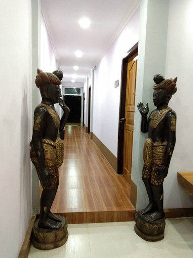 Others, Myint Motel, Myingyan