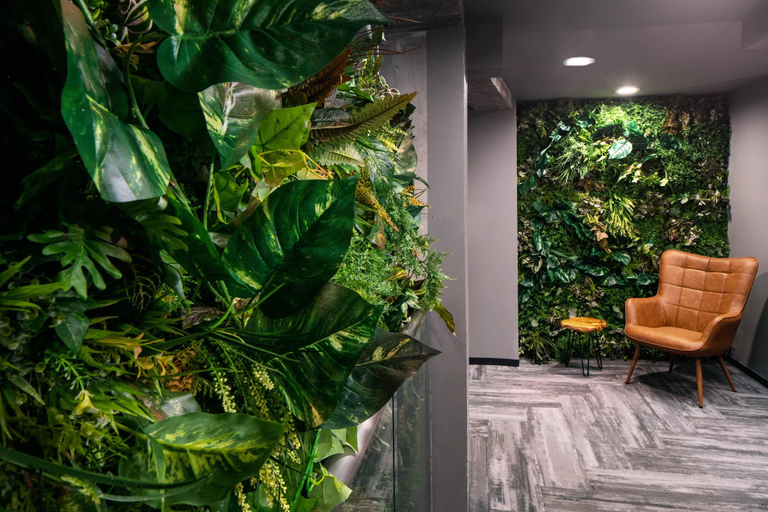 Public Area 2, The Henn Na NYC, New York