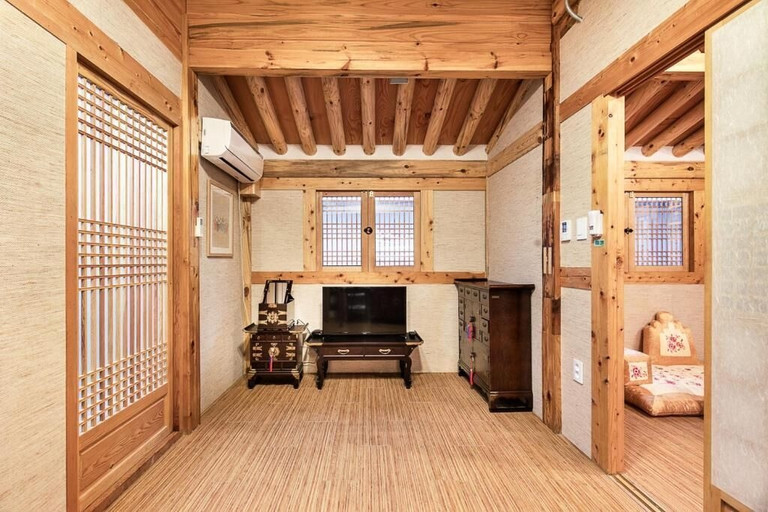 Others 5, Ihwa Hanok, Jongno