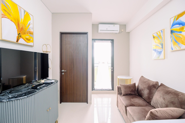 Restful and Great Deal 2BR Transpark Cibubur Apartment By Travelio, Depok