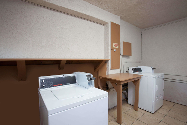 Others 4, Express Inn & Suites, San Bernardino