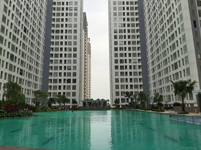Pool 5, Nice Studio Apartment At M-Town Residence, Tangerang