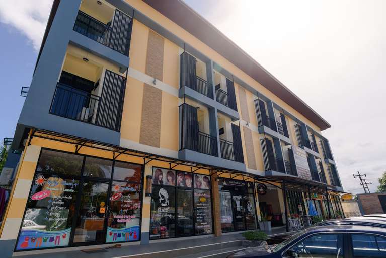 Exterior & Views 2, Petch Ranong at Town, Muang Ranong
