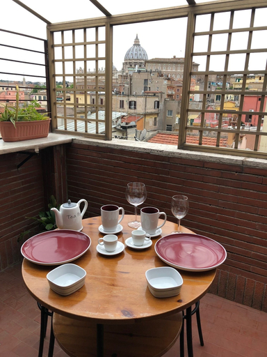Food & Drinks 5, Art Atelier Vaticano, Rome