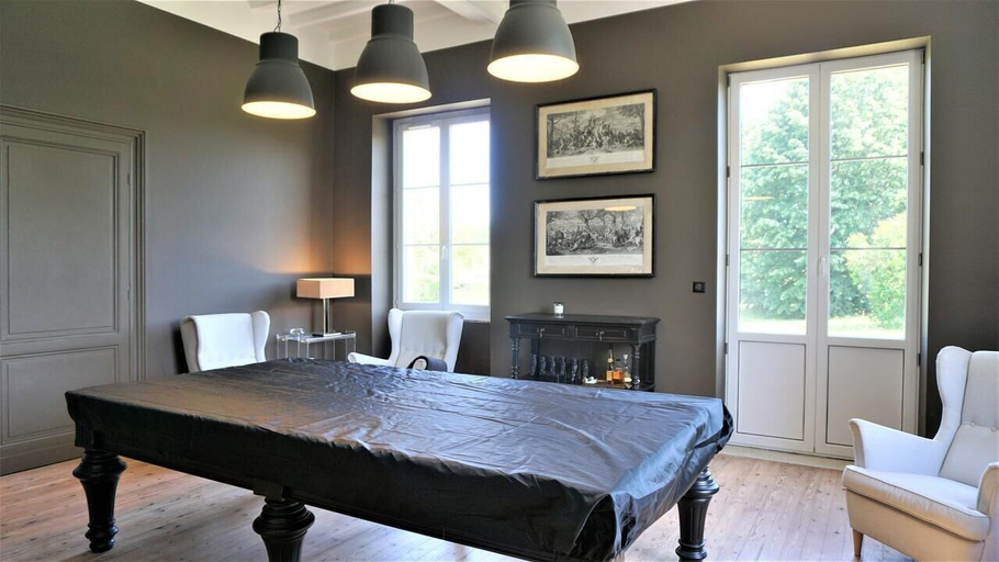 Bedroom 3, Chateau Bernon, Gironde