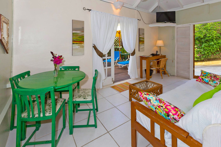Bedroom 3, Hibiscus Heights