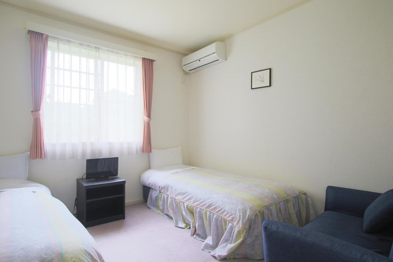 Bedroom 4, RESORT PENSION LE LAGON, Yamanakako