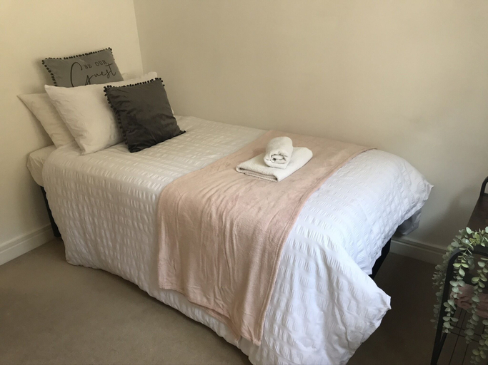 Bedroom 3, Charming Apartment in Ogwell, Newton Abbot, Devon