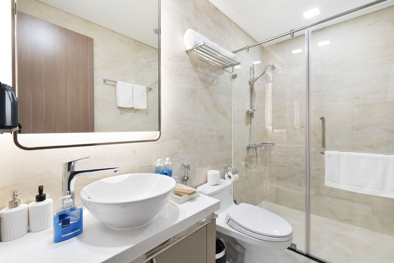 Bathroom 3, Hoasun Des Arts Landmark 81, Bình Thạnh