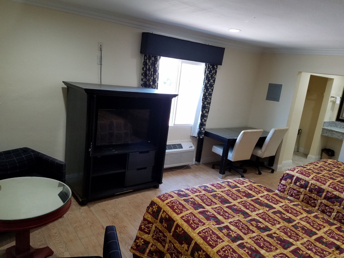 Bedroom 3, El Rancho Motel, Yuma