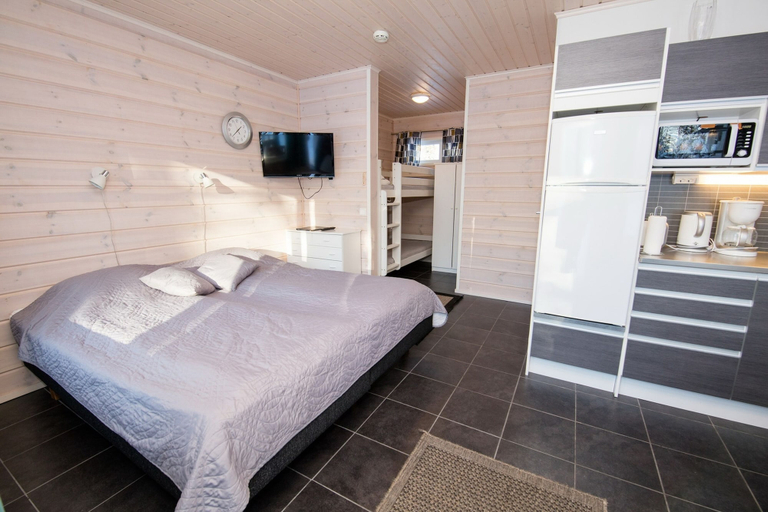 Bedroom 3, Kajaani Cottages, Kainuu