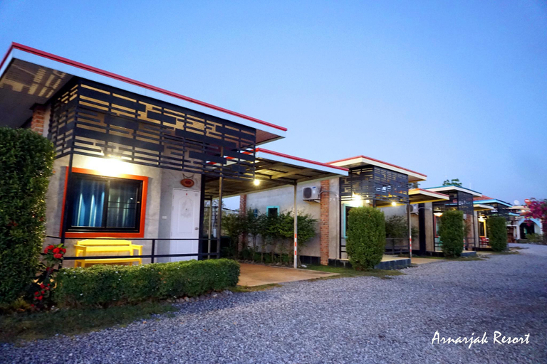 Others 5, Arnarjak Resort, Akat Amnuai