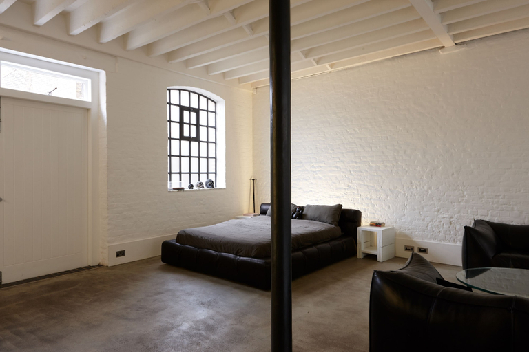 Bedroom, Incredible Designer Warehouse Close to Trendy Shoreditch, London