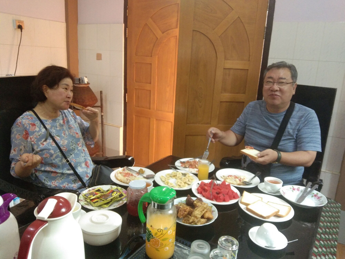 Food & Drinks 5, Myint Motel, Myingyan