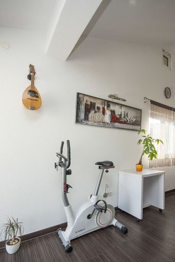 Others 5, Apartment Pico Bello, Vodice