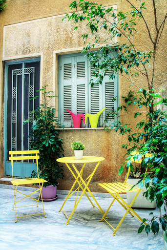 Exterior & Views, Spacious 3-Bedroom Apartment Near the Train, Attica
