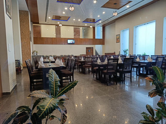 Food & Drinks, Savitri Resorts Pushkar, Ajmer