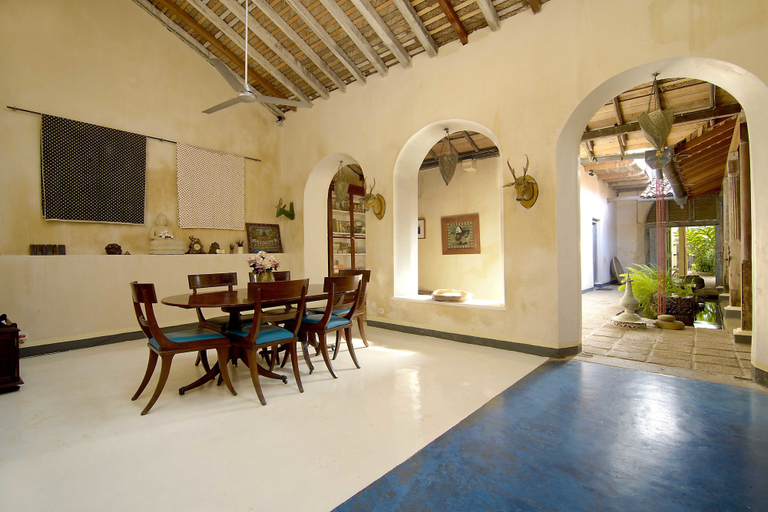 Others 5, 79 Galle, Galle Four Gravets