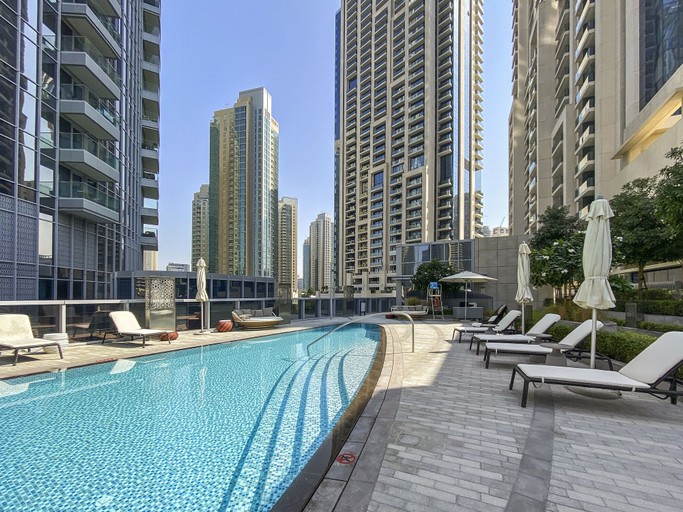 Sport & Beauty 5, WelHome - Luxury Apartment Facing Burj Khalifa With Terrace, Dubai