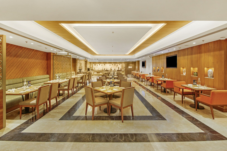 Food & Drinks 5, Golden Tulip Jalandhar, Jalandhar