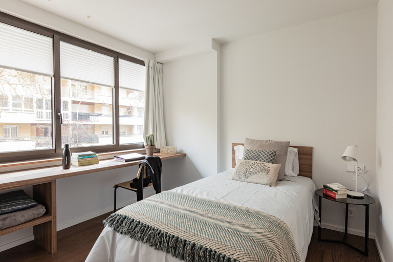 Bedroom 2, Micampus Pamplona, Navarra