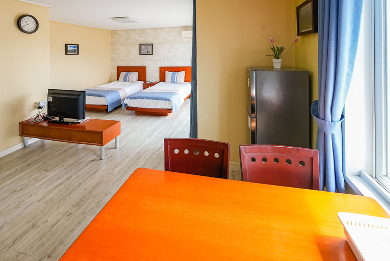 Bedroom 2, Mega Resort, Jeju