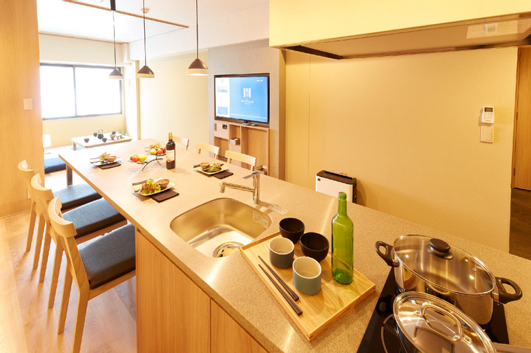 Dining Room 1