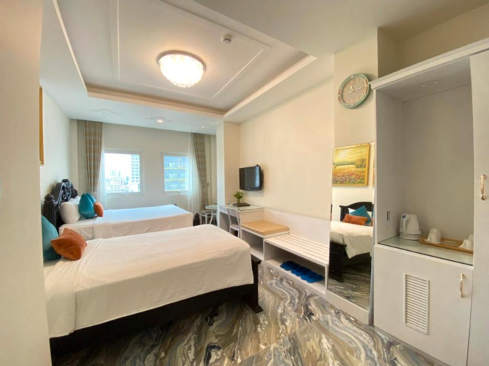 Bedroom 14