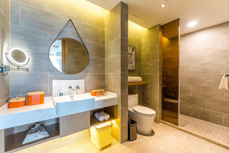 Bathroom 3, Atour Hotel Jiaxing Haiyan, Jiaxing