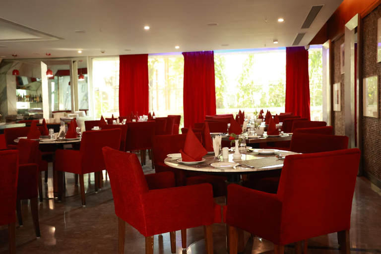 Food & Drinks 5, St Laurn Koregaon Park Pune, Pune