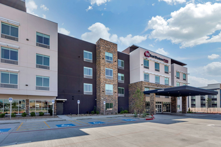 Exterior & Views 2, Best Western Plus Amarillo East Hotel, Potter