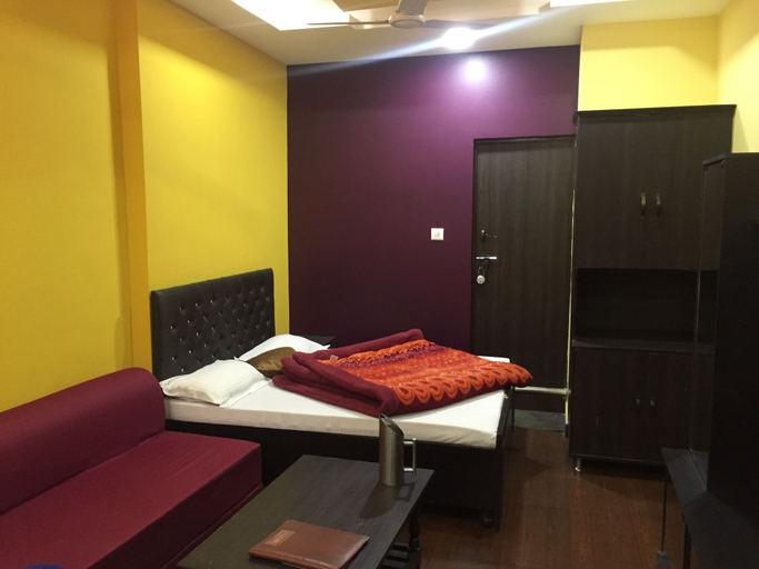 Bedroom 2, Hotel Shyam Residency, Dehradun