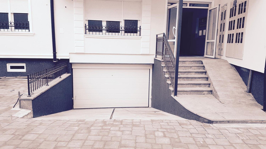 Exterior & Views 2, Live & Sleep, Novi Sad