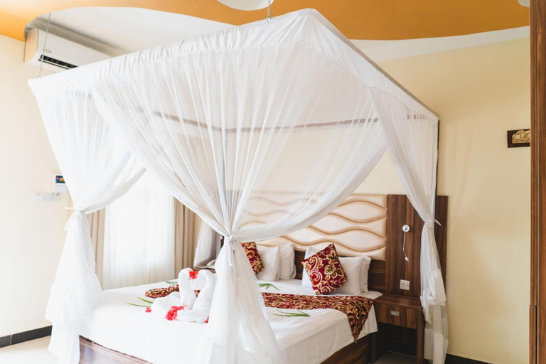 Bedroom 4, Antonio Garden Hotel, Mjini