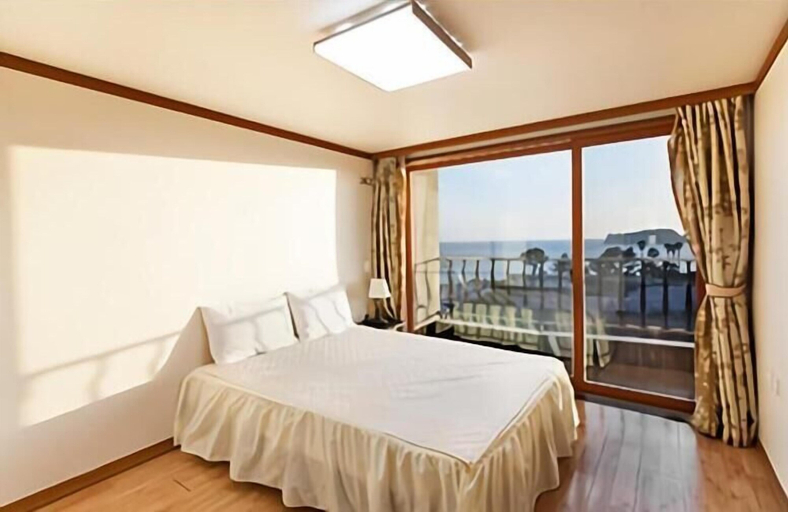 Bedroom 3, Jeju Castle, Seogwipo