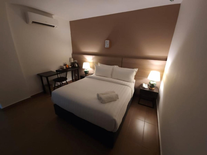 Bedroom 15