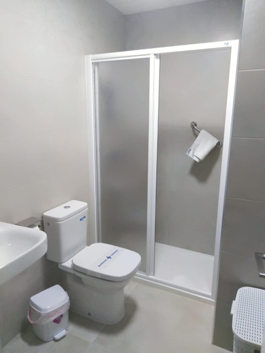 Bathroom 3, 107601- Apartment in Zahara de los Atunes, Cádiz