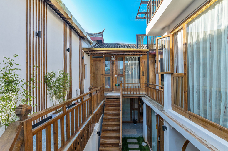 Others 5, Easy Inn, Lijiang