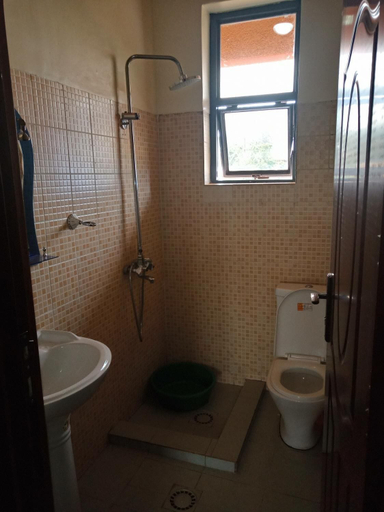 Bathroom, Shami Luxury Apart, Kicukiro