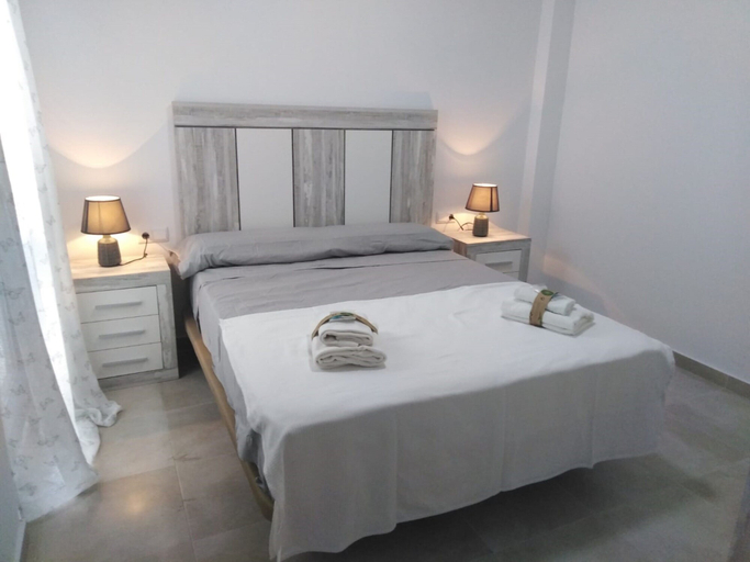 Bedroom 2, 107601- Apartment in Zahara de los Atunes, Cádiz