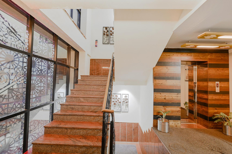 Public Area 2, Hotel Middleton Desire, Cuttack
