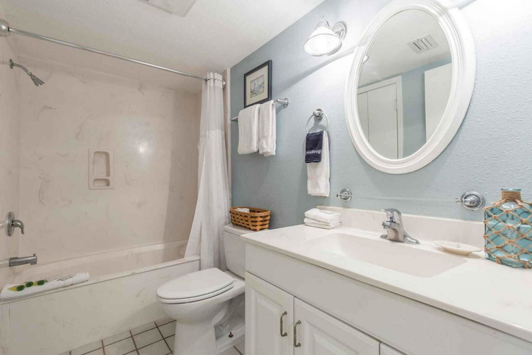 Bathroom 3, Suntide II Condominium 505, Cameron
