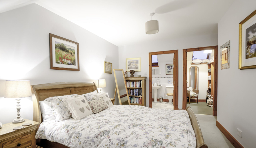 Bedroom 2, Osborne Steading, Fife