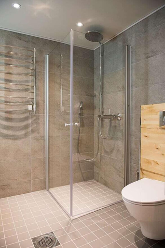 Bathroom 3, Holiday Village Valle, Lapland