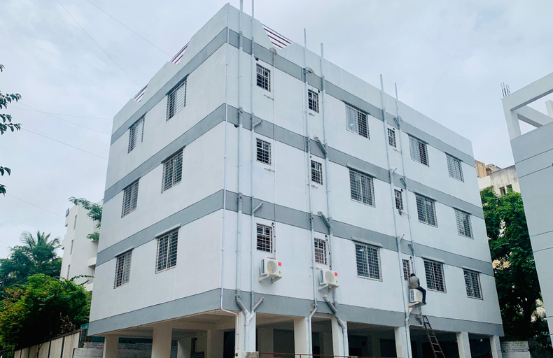 Others 3, StayBird - Nest, Kharadi, Pune