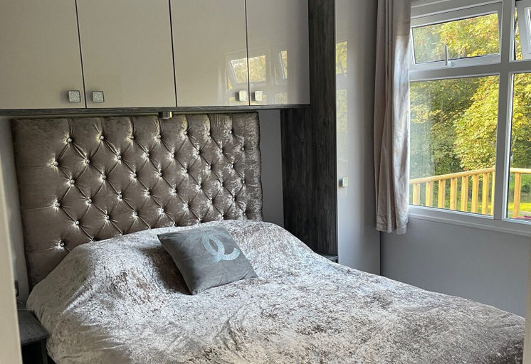 Bedroom 2, Jjslodge Luxury Chalet in Kilkhampton Bude, Cornwall