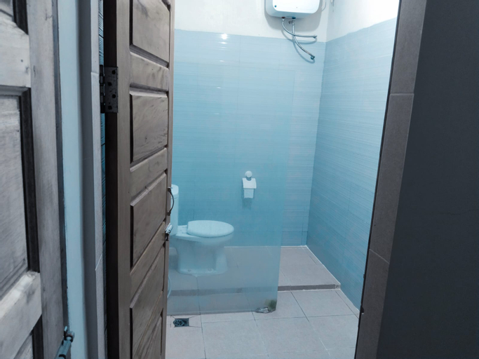 Bedroom 5, Sosui losmen, South Nias